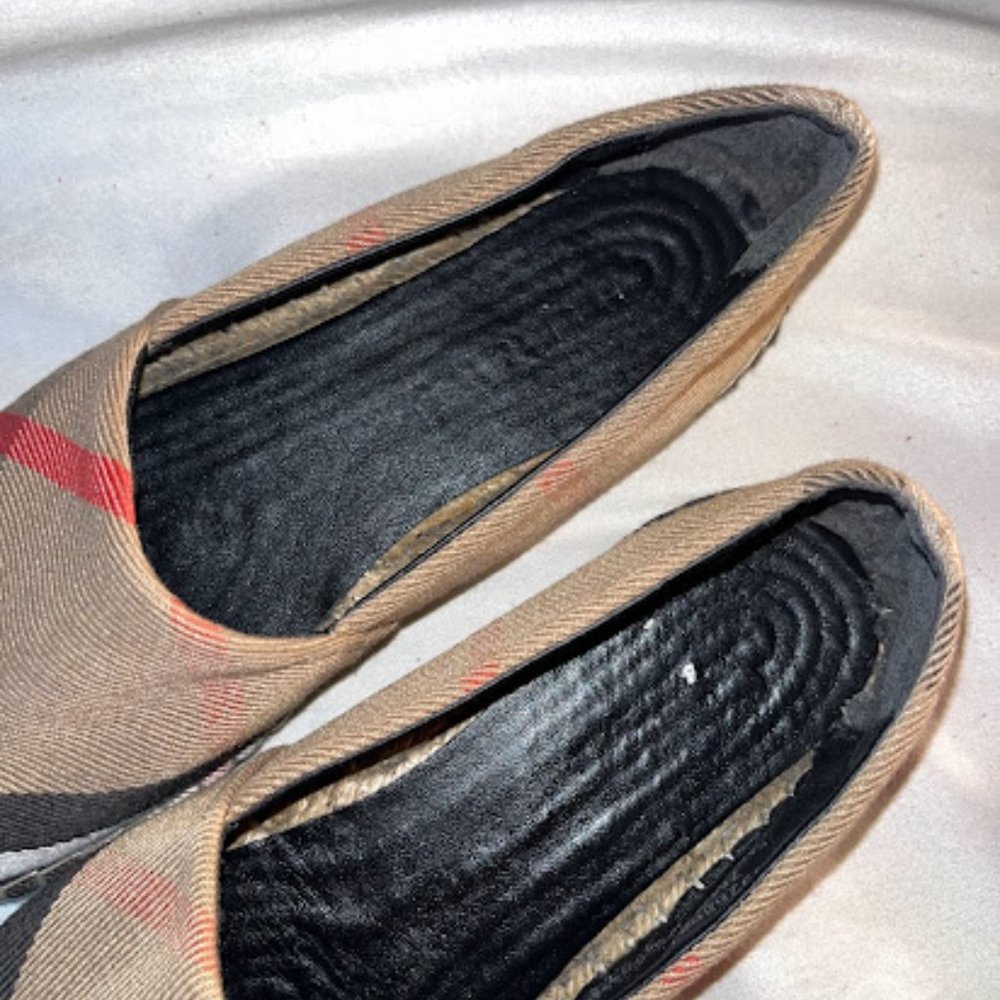 Burberry Nova Check Espadrilles - Picture 6 of 9